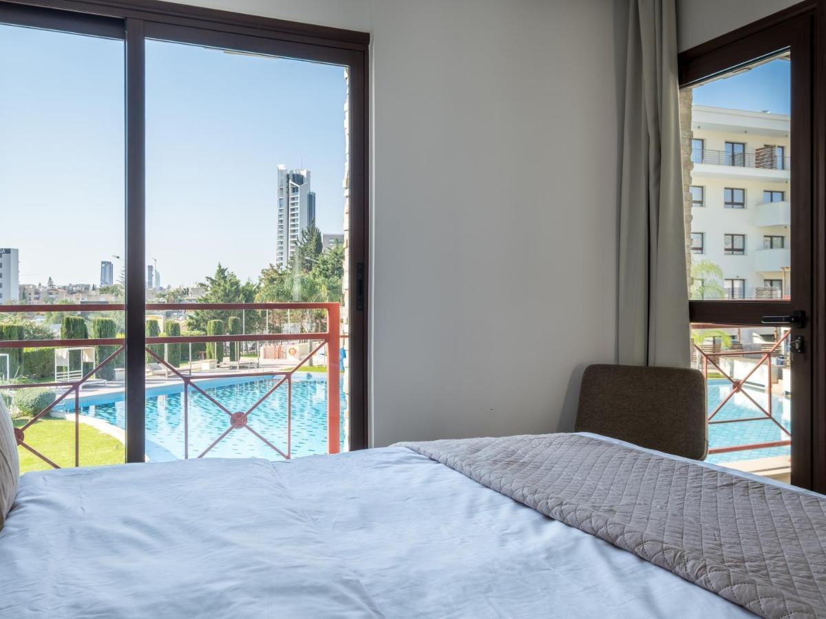 Sanders Aqua Park Resort - Precious 3-Bedroom Holiday Home With Shared Pool リマソール エクステリア 写真
